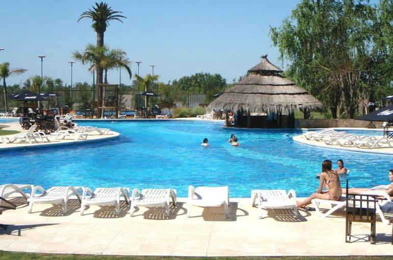 Howard Johnson San Pedro