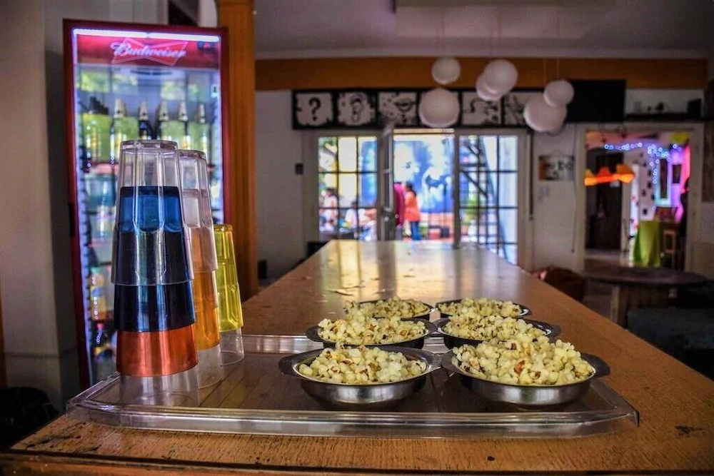 Ananta Hostel & Bar