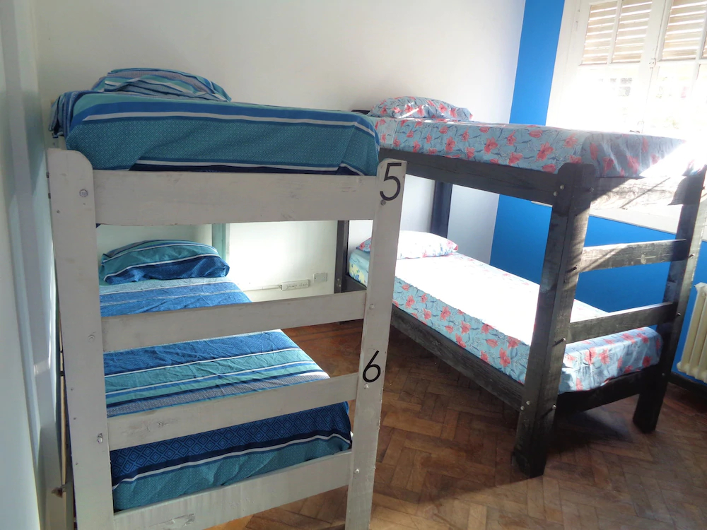 Ananta Hostel & Bar