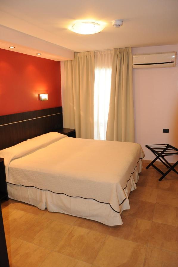 Garden Hotel