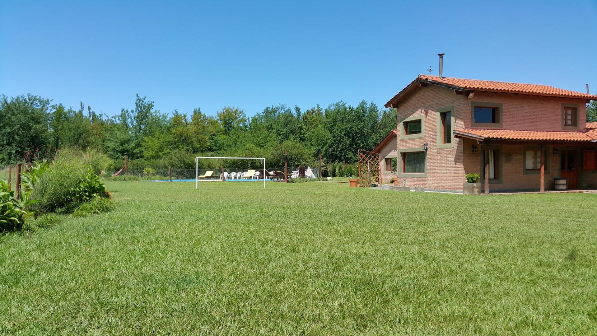Granja El Aromo