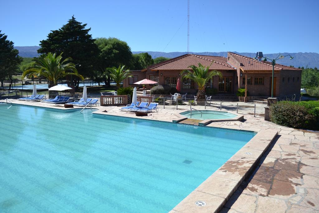Colina del Valle Hotel