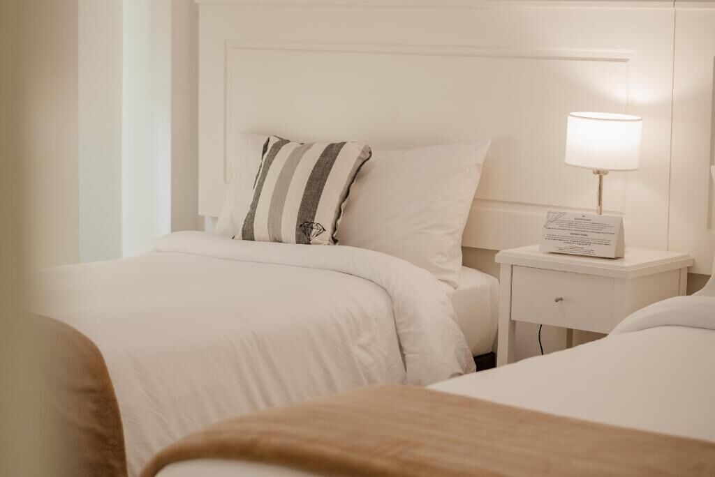 Carat Apart Boutique