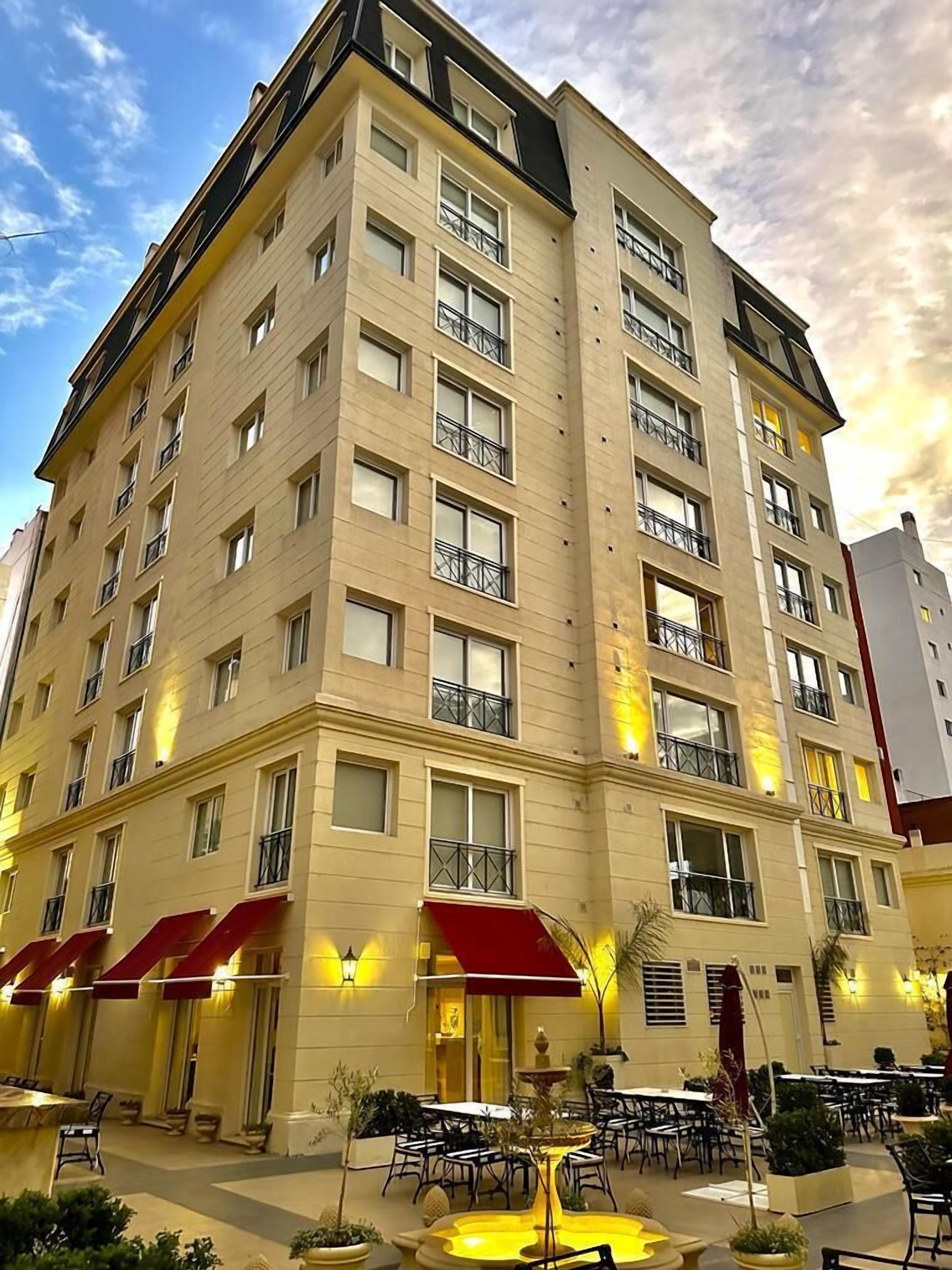 Carat Apart Boutique