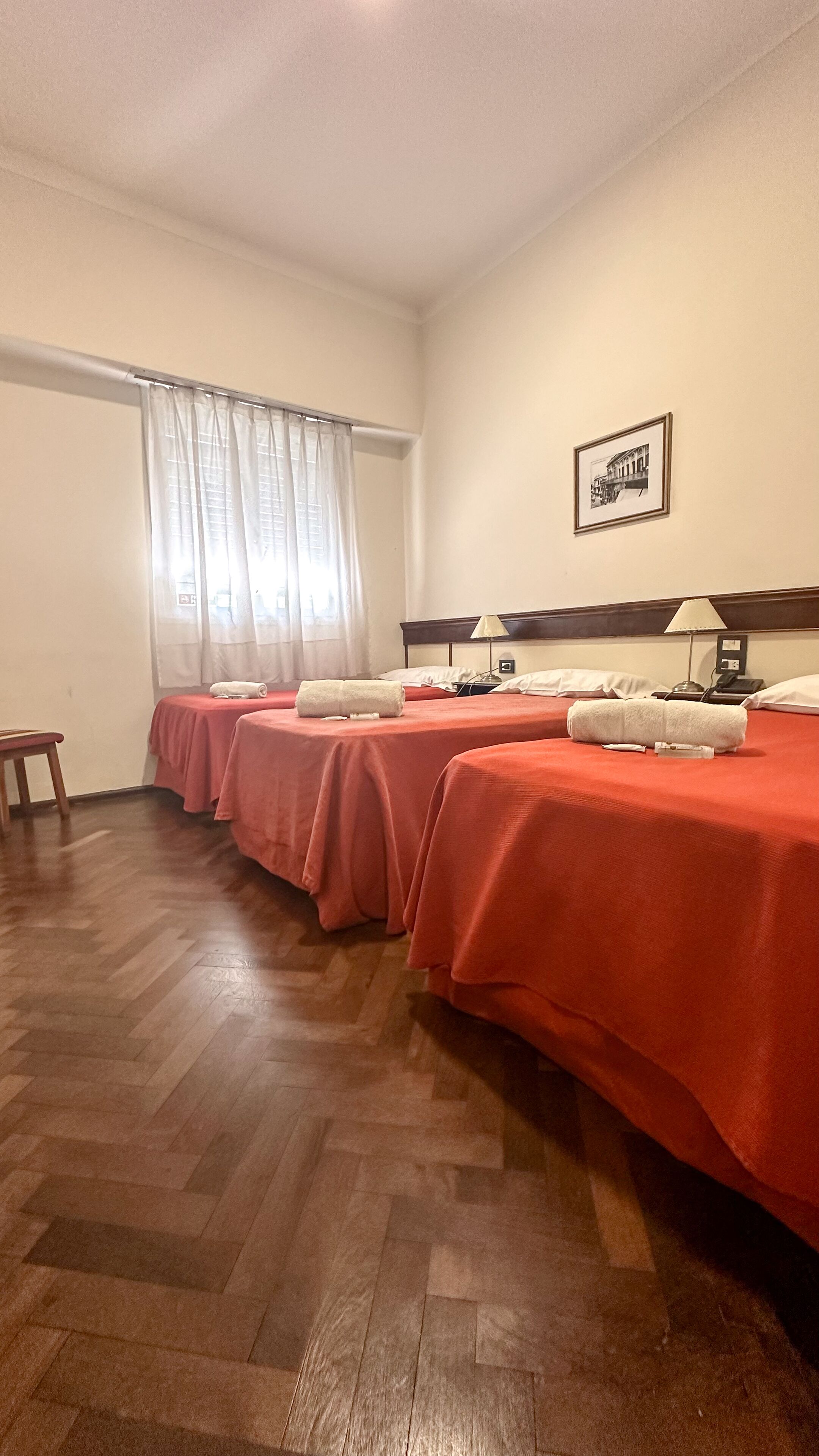 Castelar Hotel