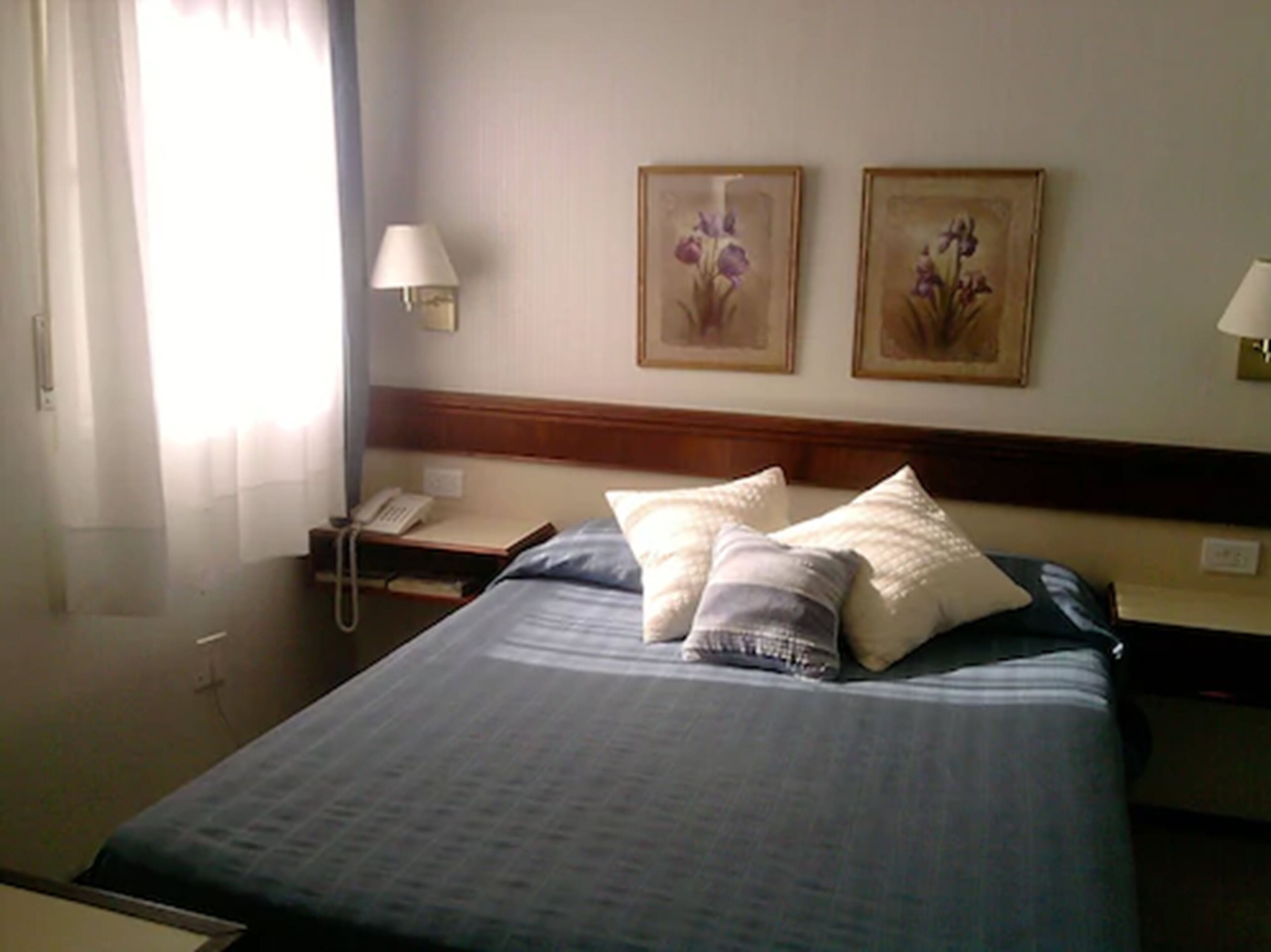 Castelar Hotel