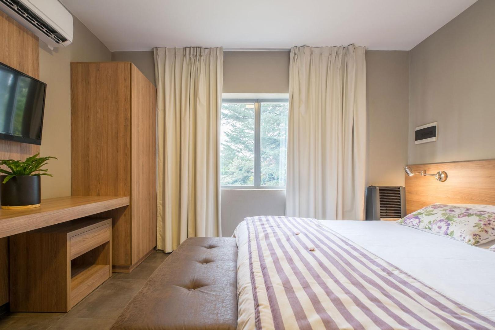 Calina Hotel