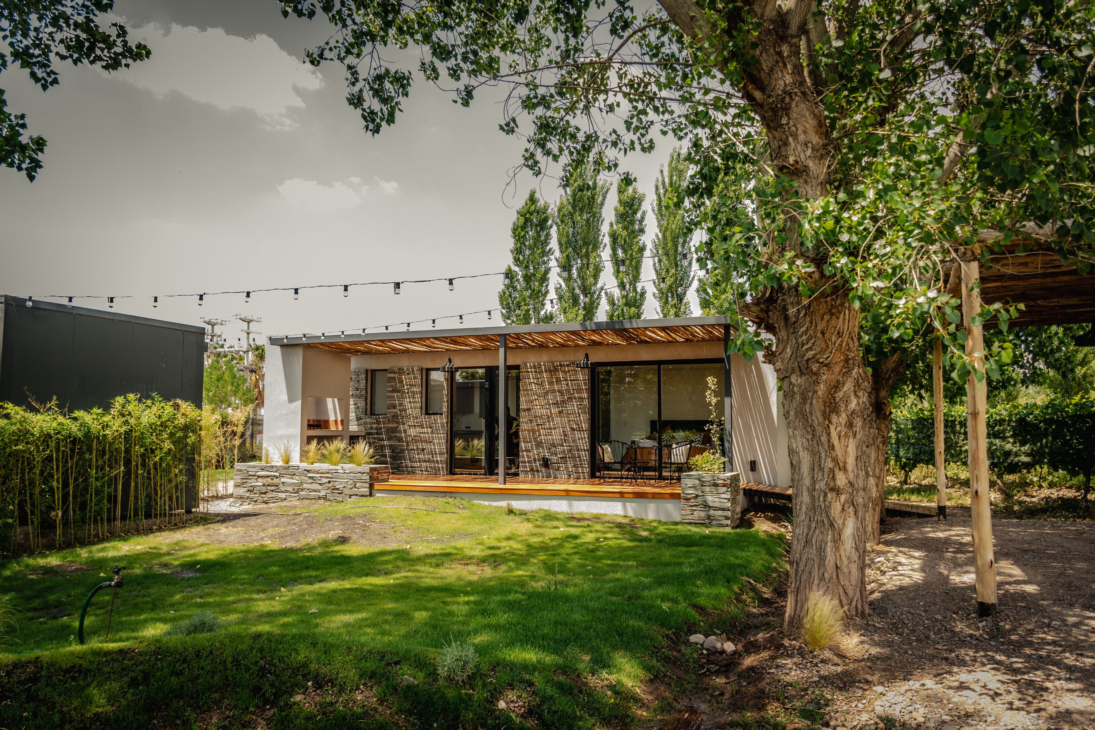 Lodwine Lodges