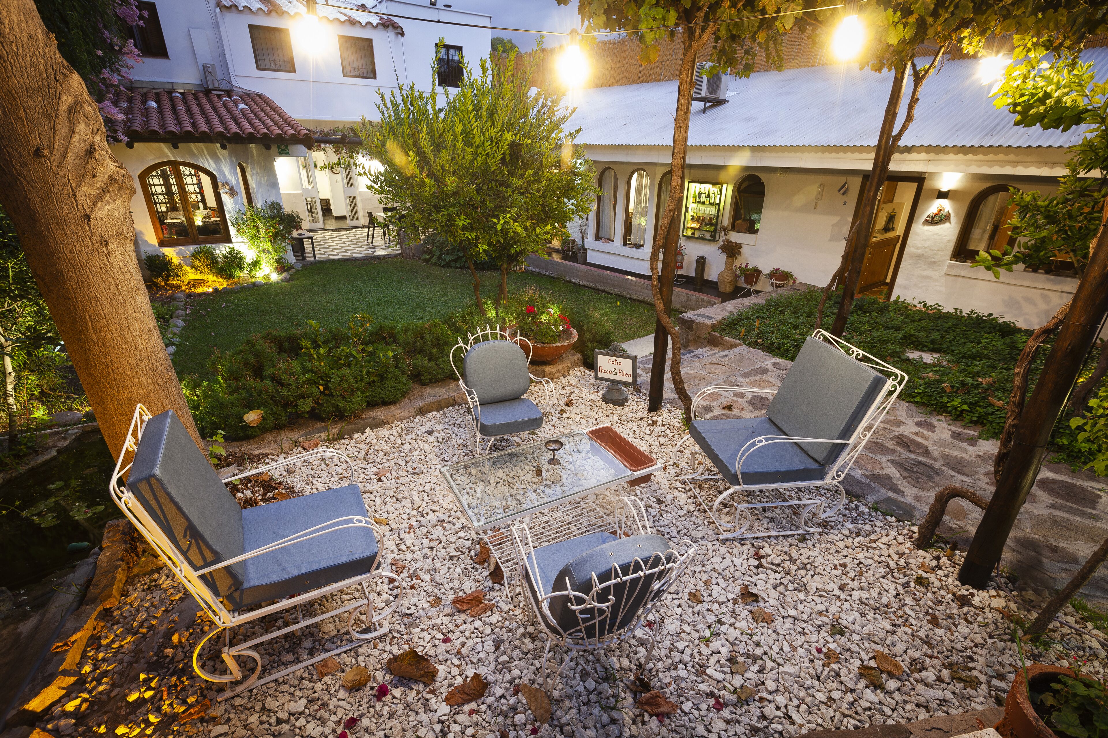 Posada De Rosas
