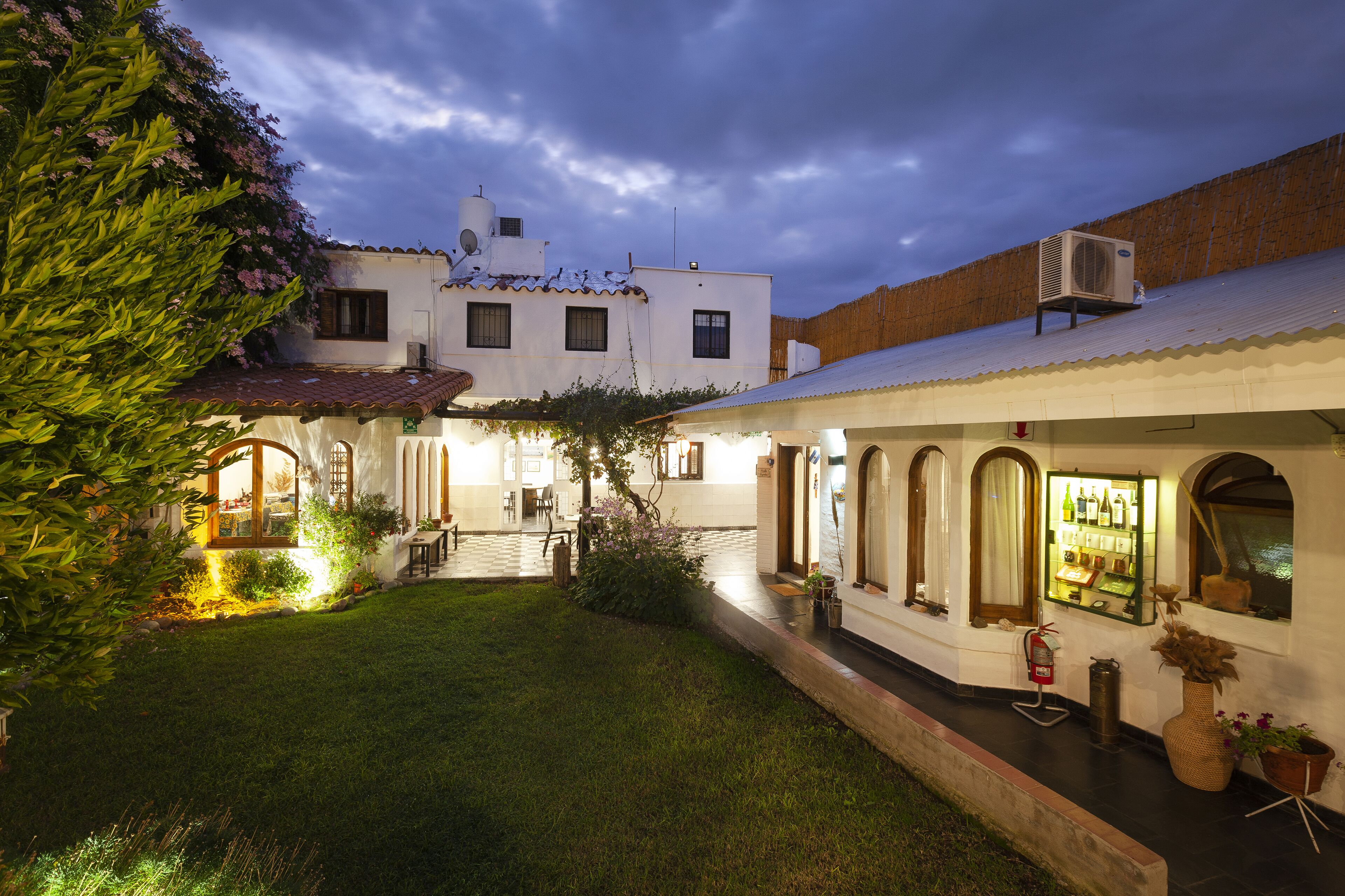 Posada De Rosas