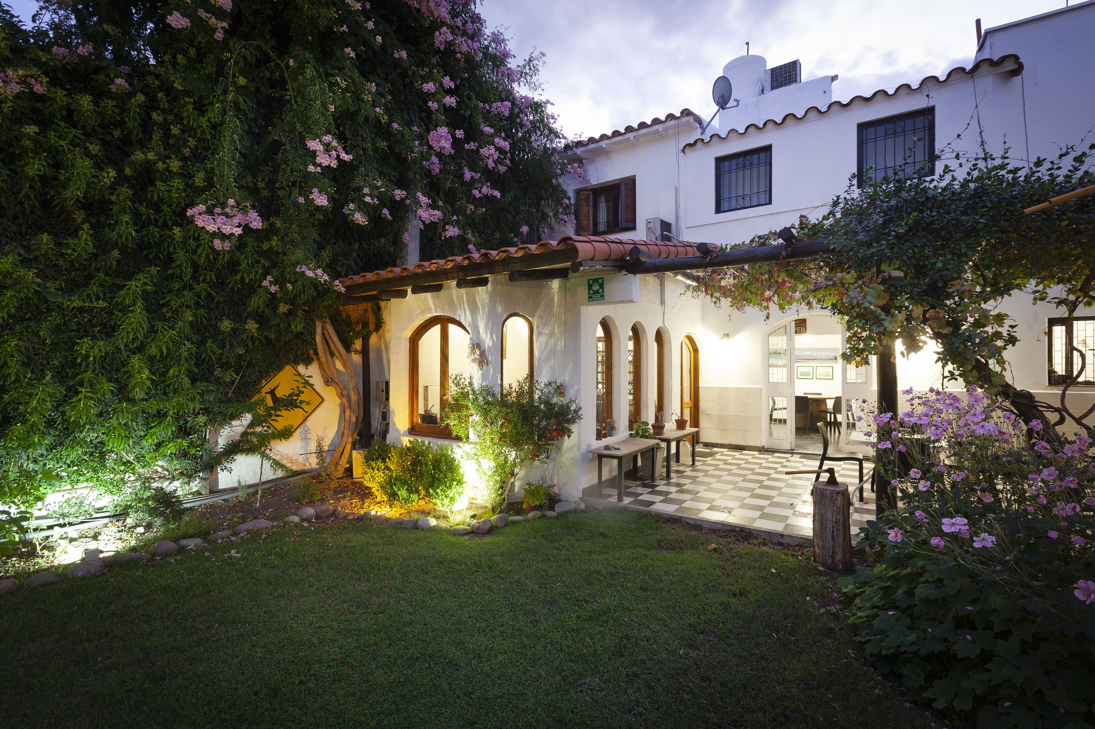 Posada De Rosas