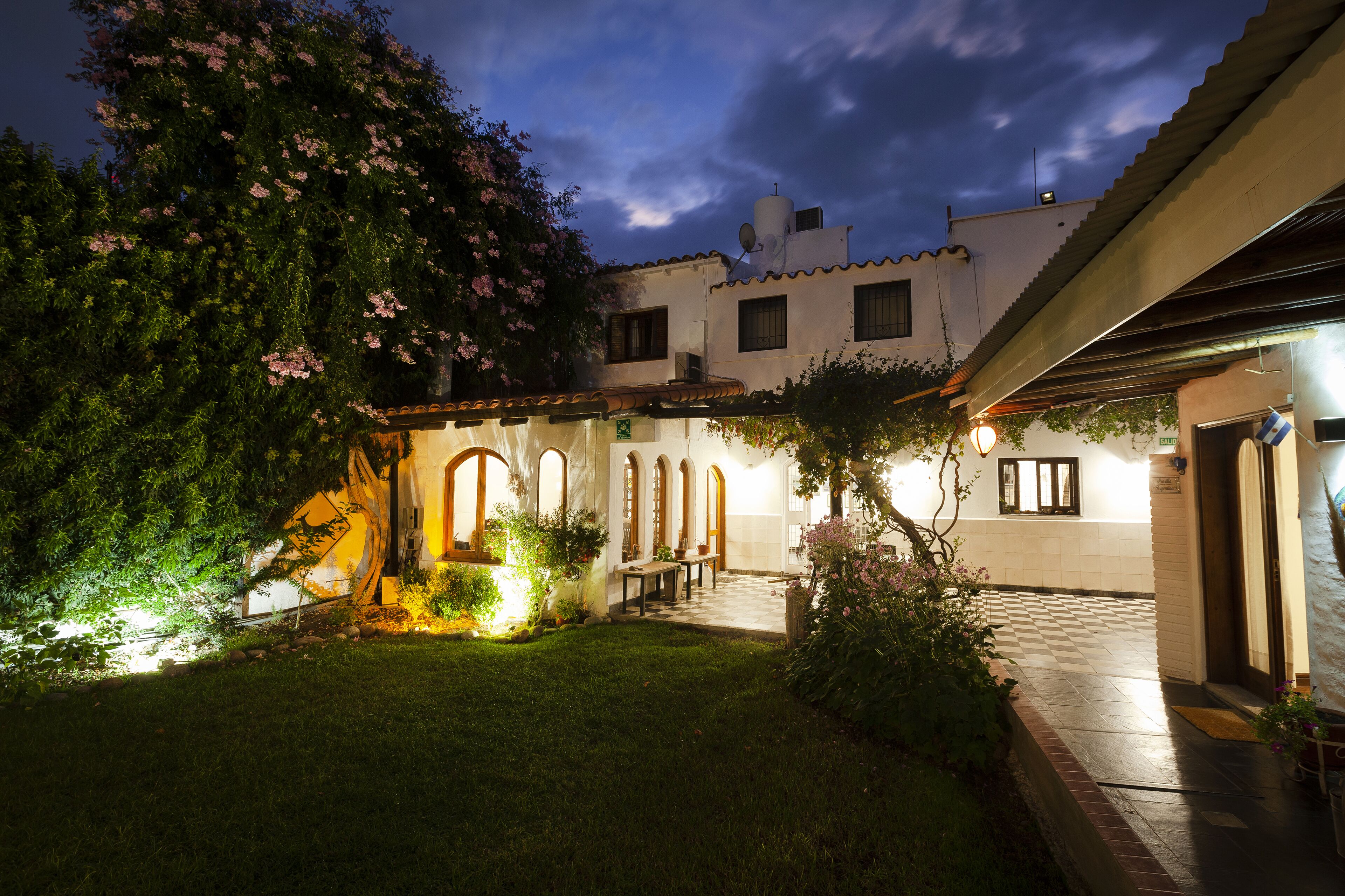 Posada De Rosas