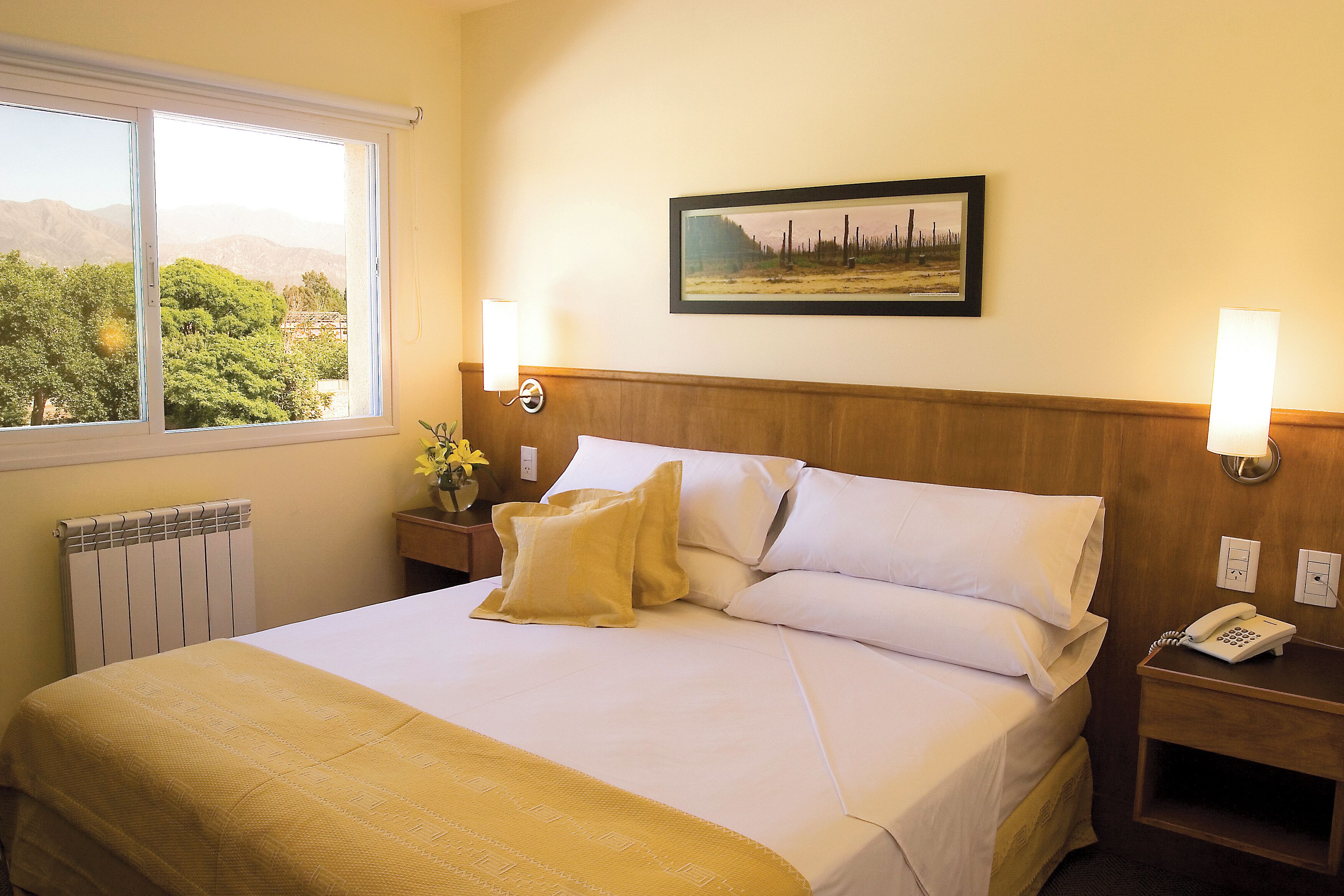 Urbana Class Hotel