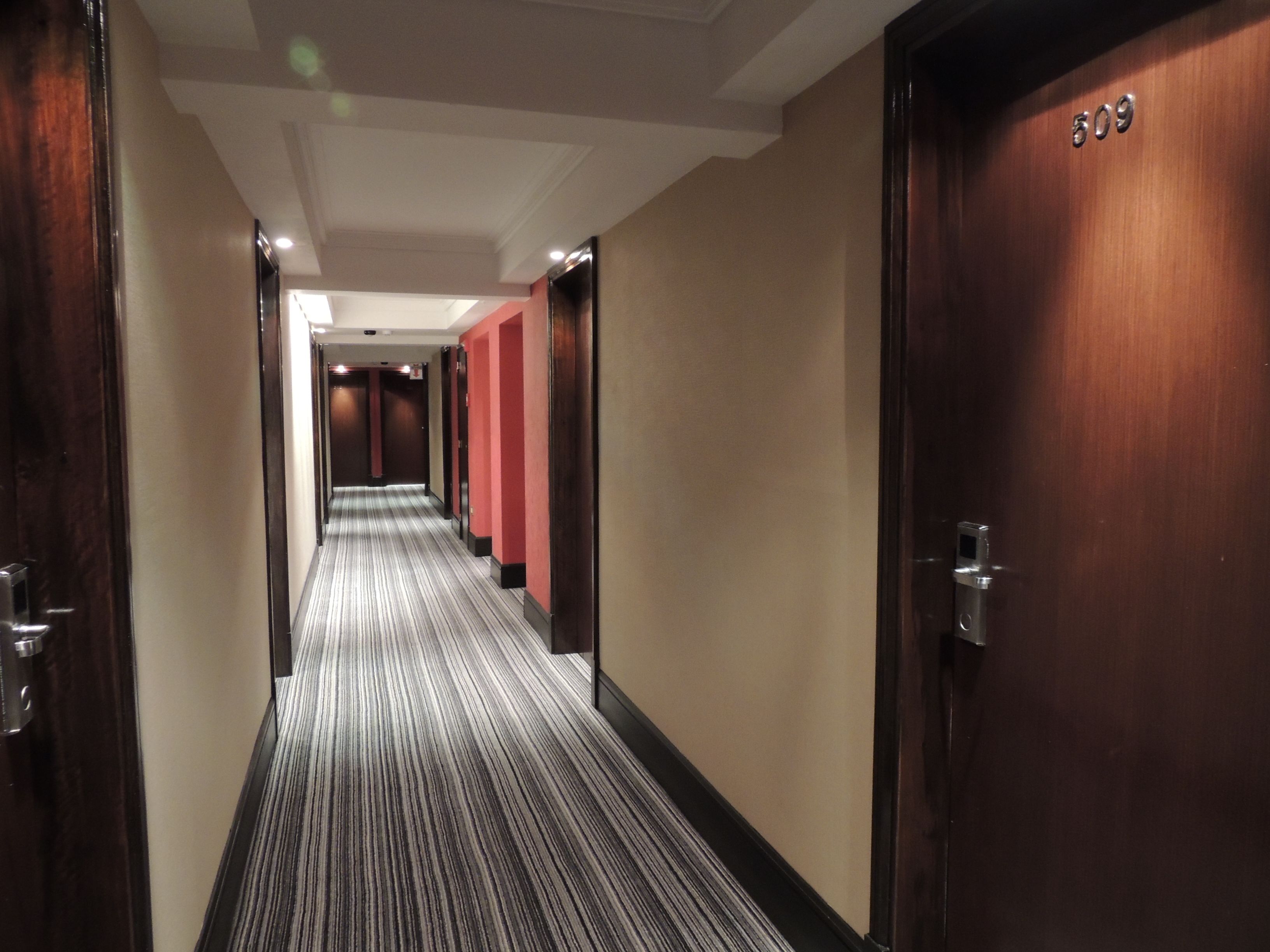 Premium Tower Suites