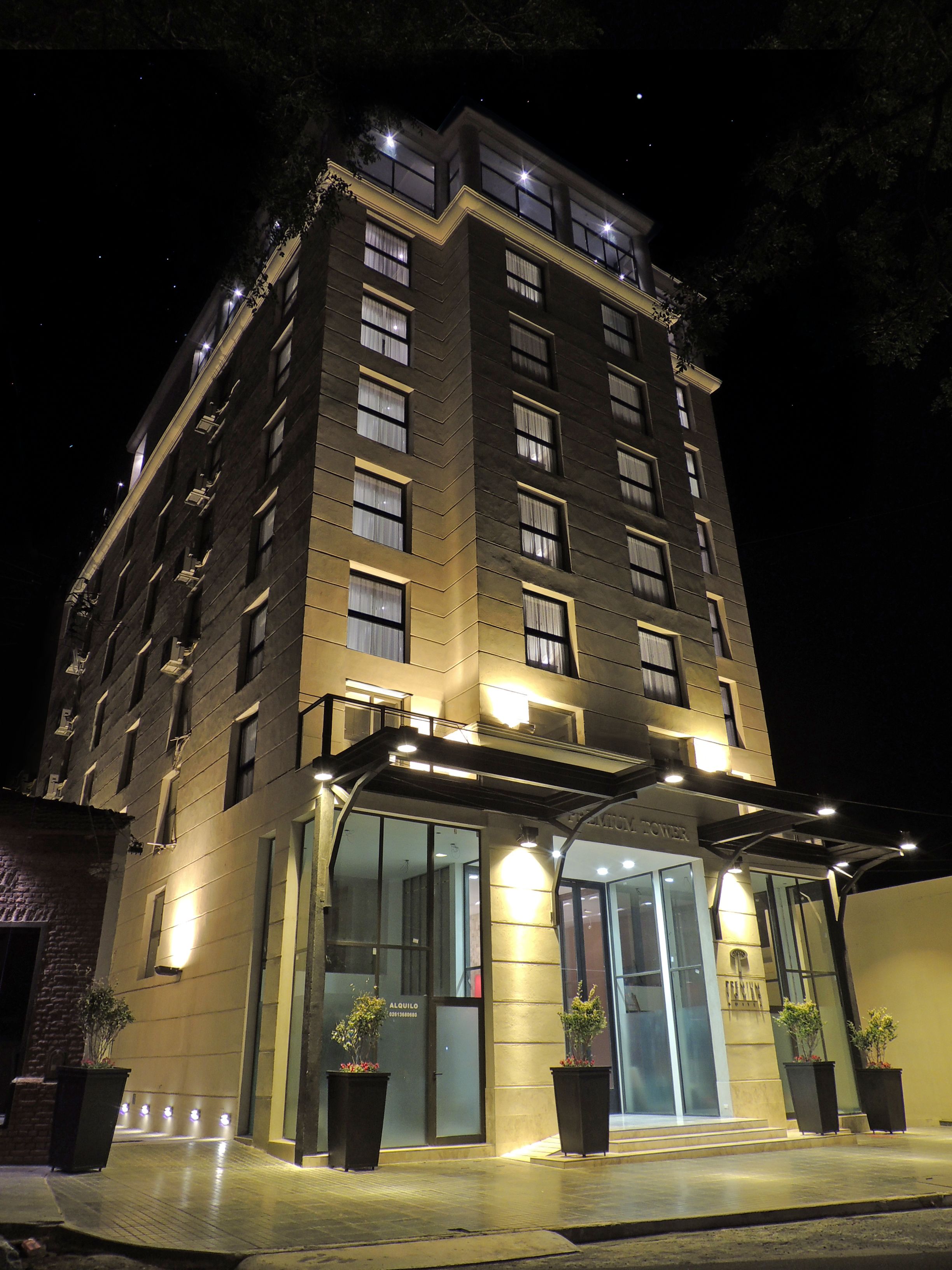 Premium Tower Suites