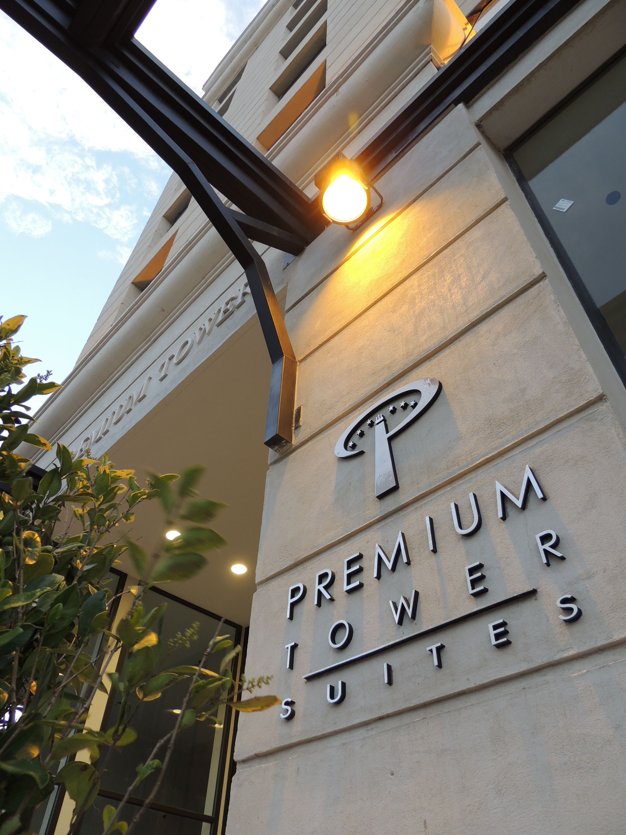 Premium Tower Suites