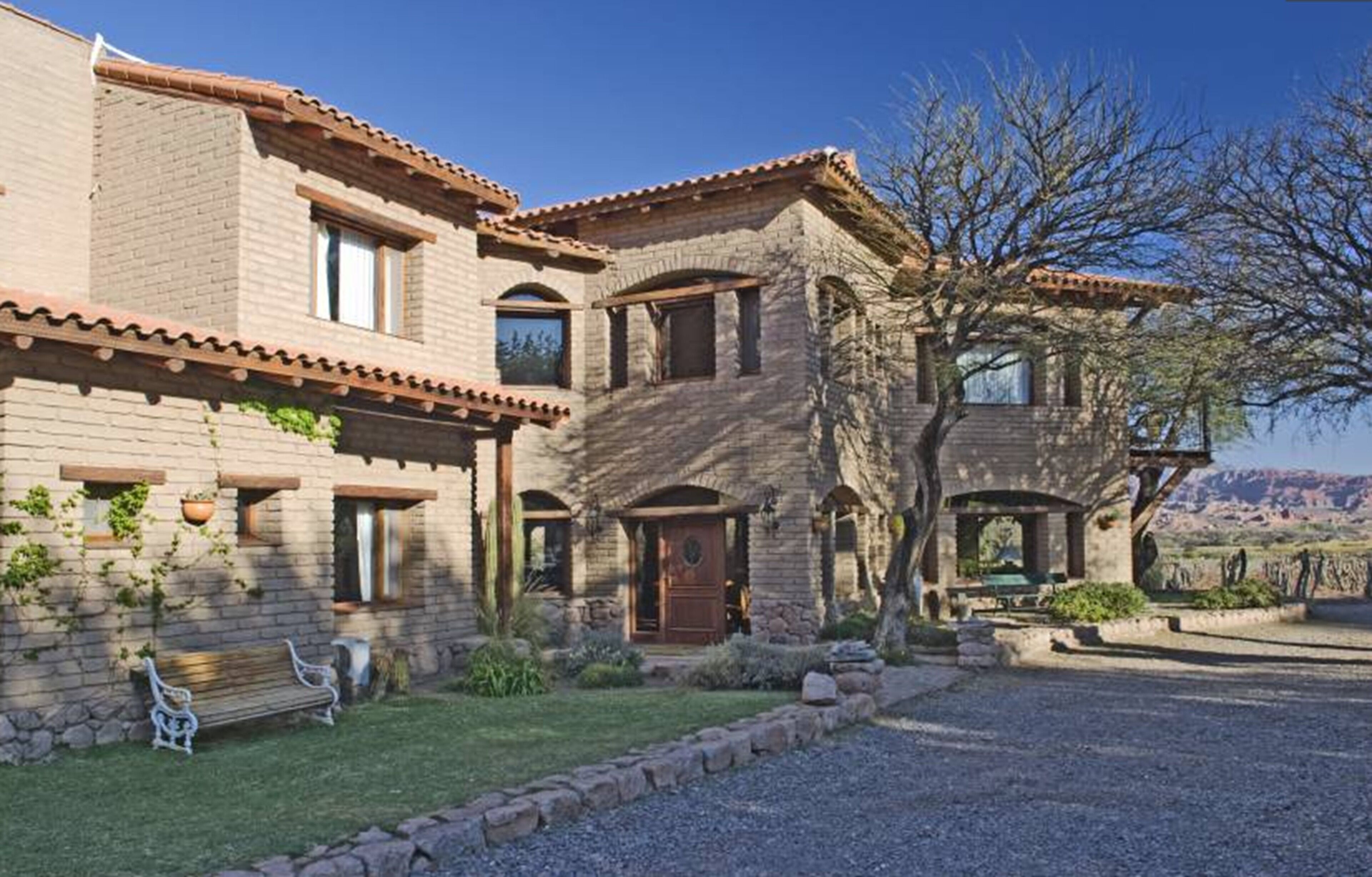 La Casa de la Bodega - Wine Boutique