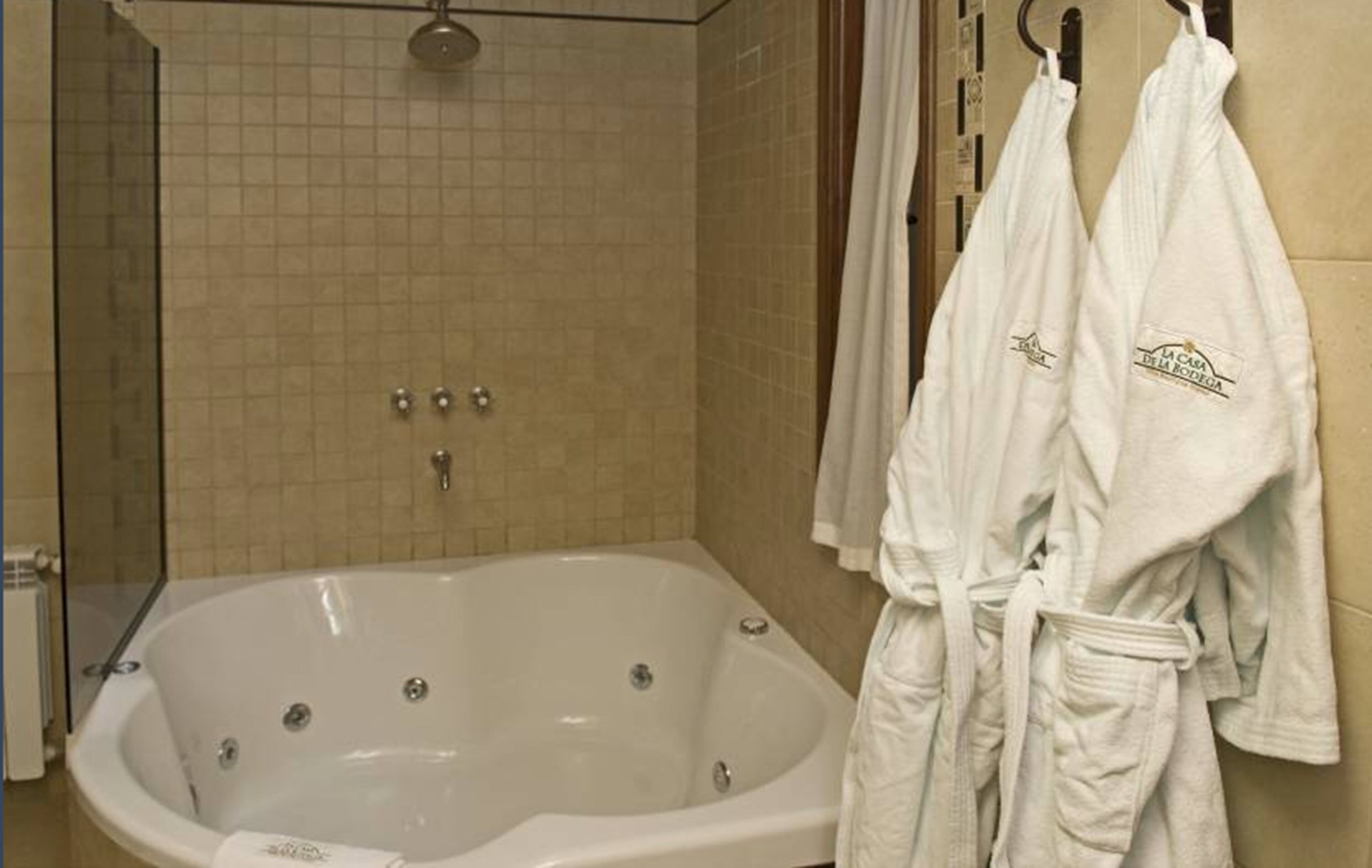 La Casa de la Bodega - Wine Boutique