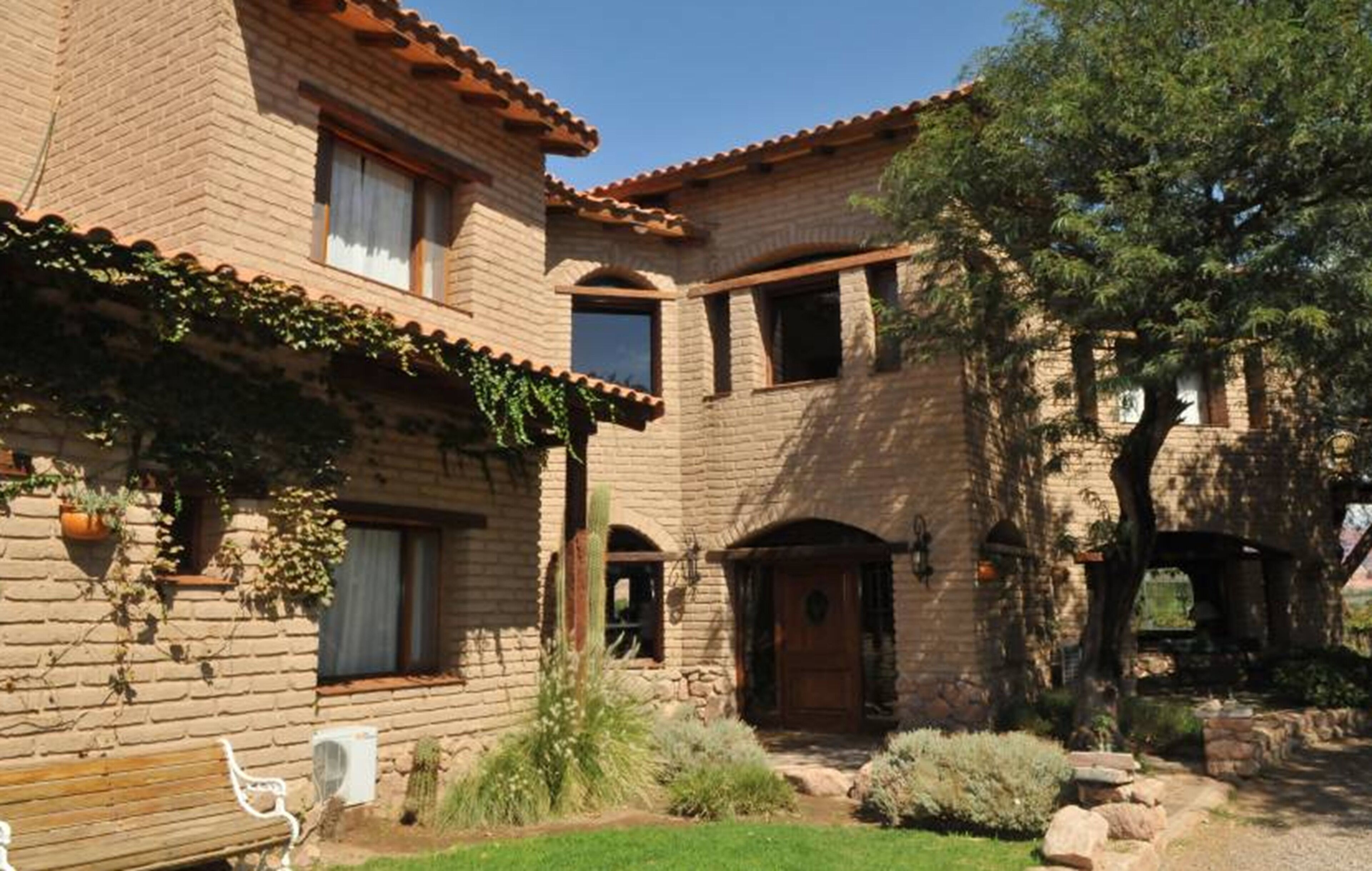 La Casa de la Bodega - Wine Boutique