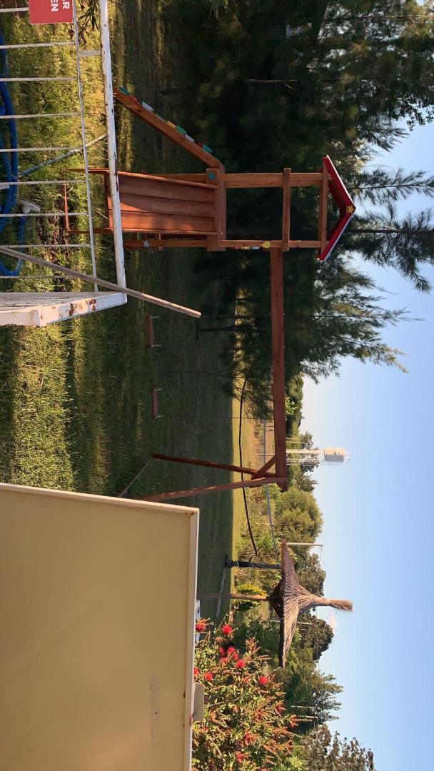 Los Manzanos .