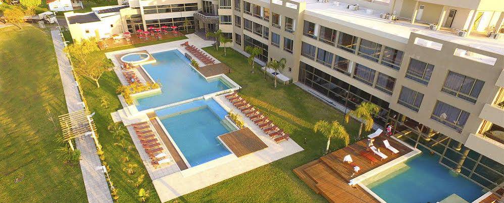 Arena Resort
