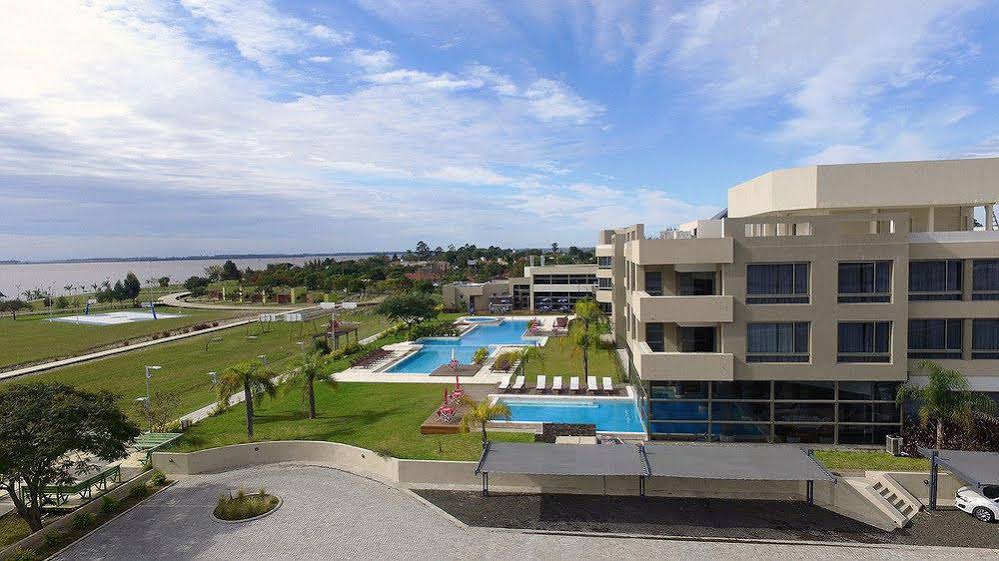 Arena Resort