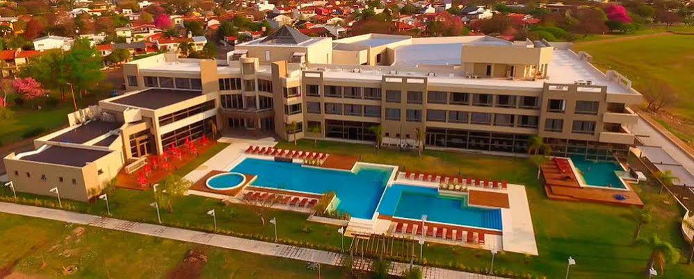 Arena Resort