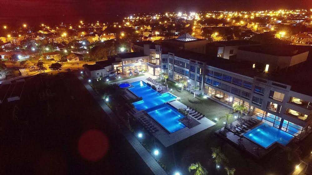Arena Resort