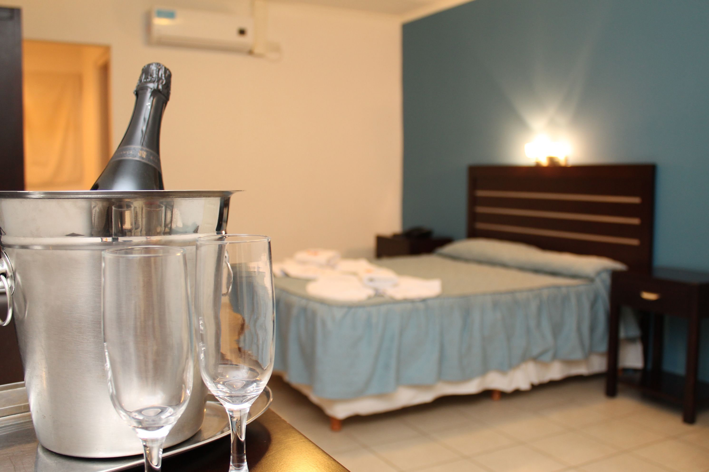 Brisas del Lago Apart and Hotel