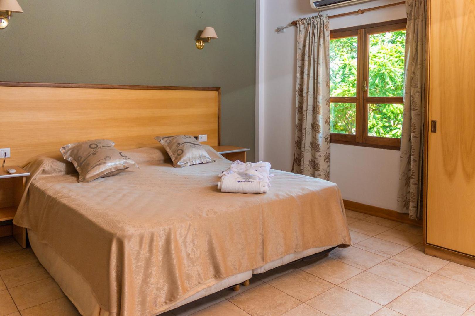 Hotel Bagu Azul Obera