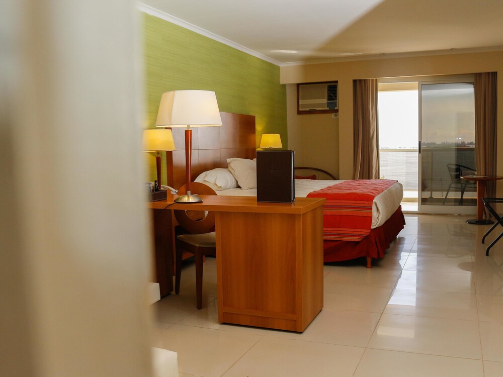 Condado Hotel Casino Paso de la Patria