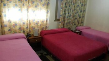 City Hotel