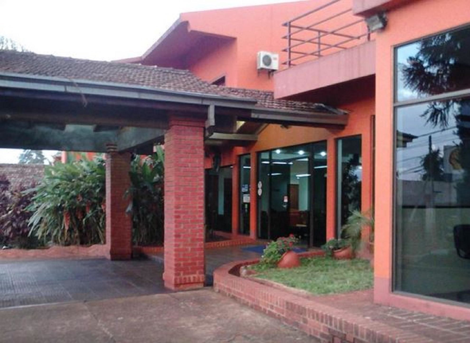 Alexander Hotel