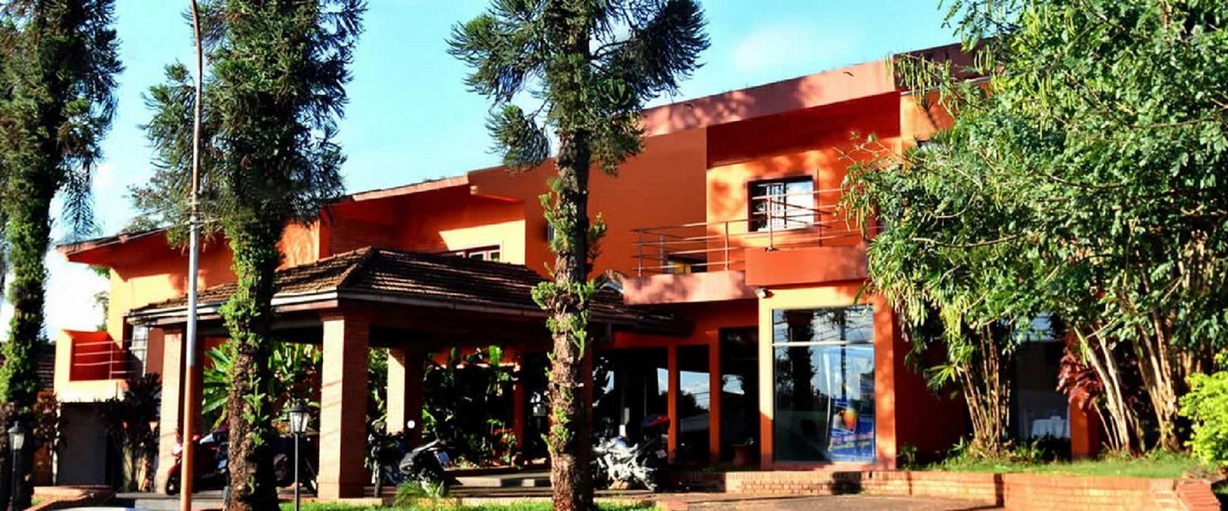 Alexander Hotel
