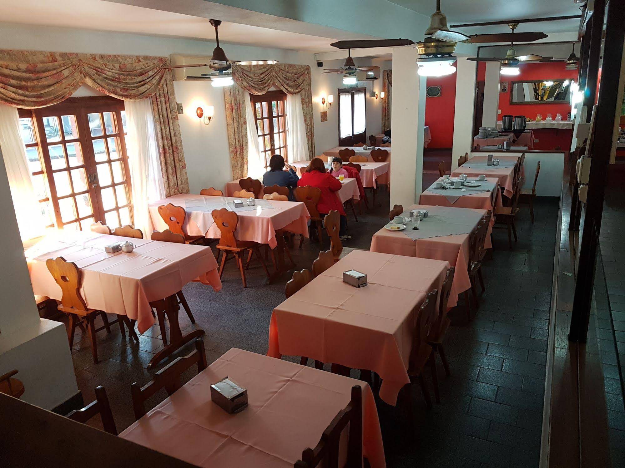 Hosteria Los Helechos