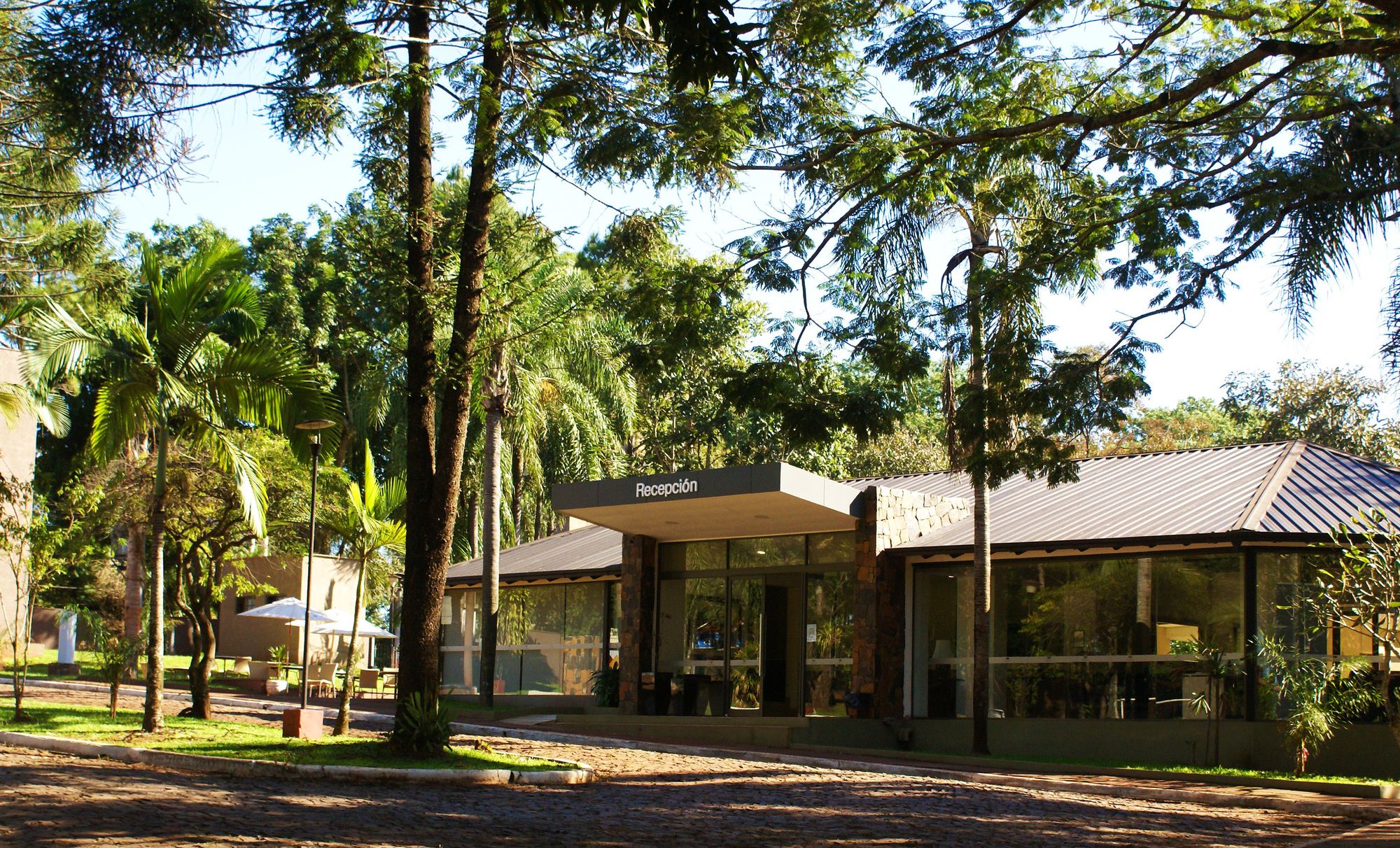 Pirayu Hotel & Resort