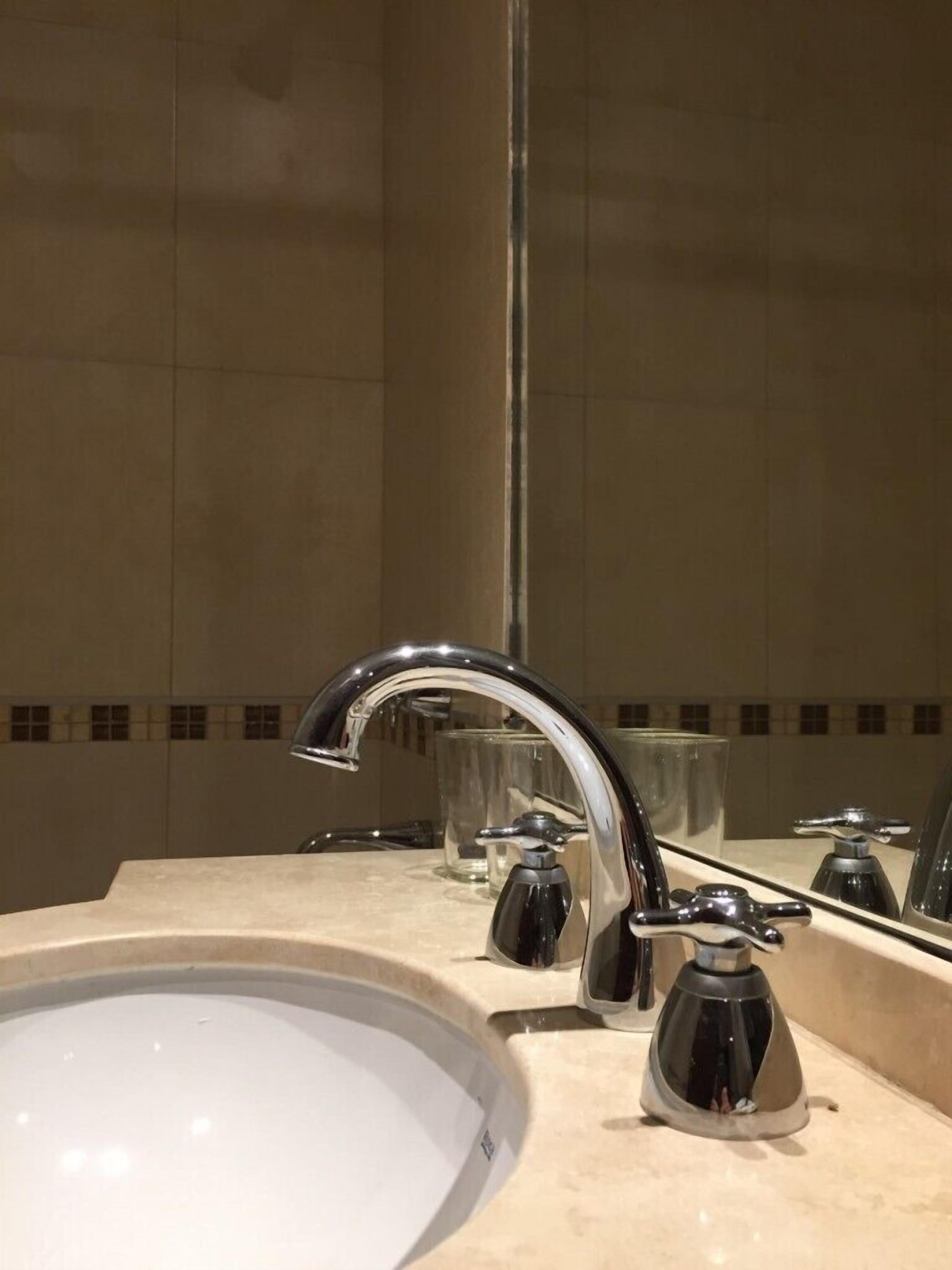 Roomie Salta by DOT Suites