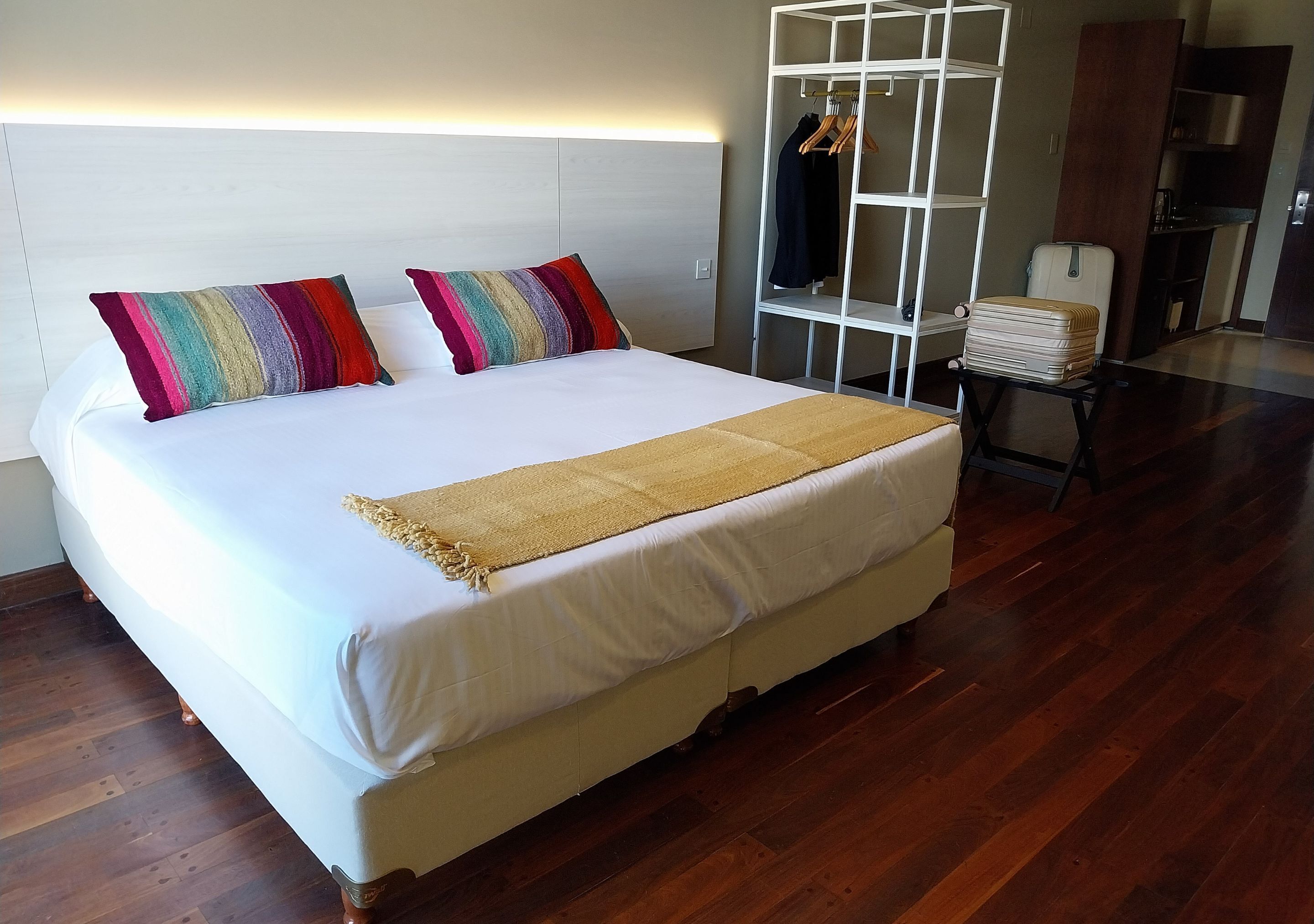 Roomie Salta by DOT Suites