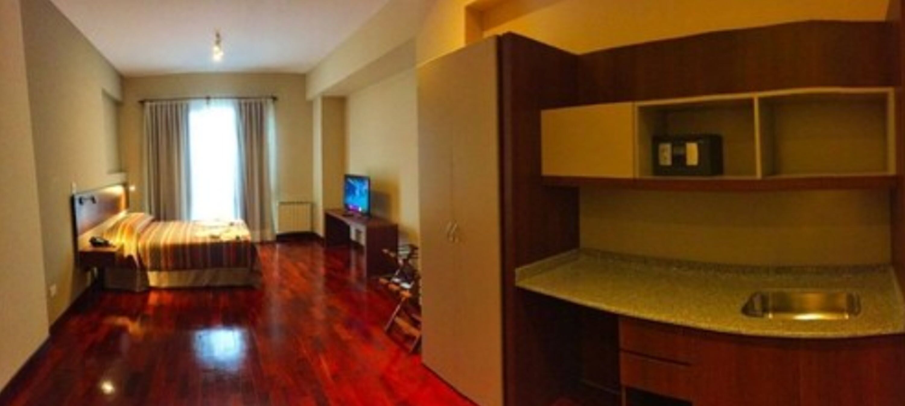 Roomie Salta by DOT Suites