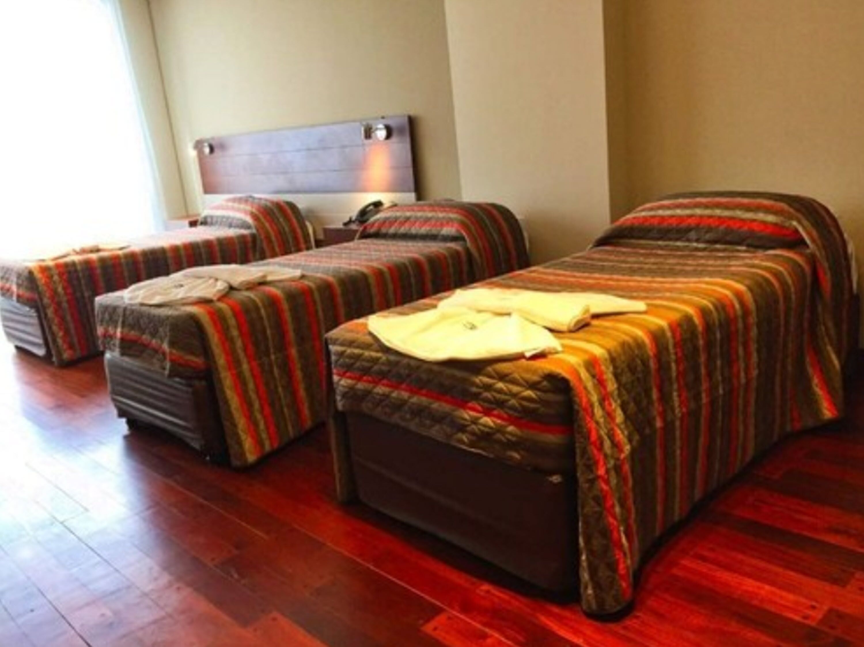 Roomie Salta by DOT Suites