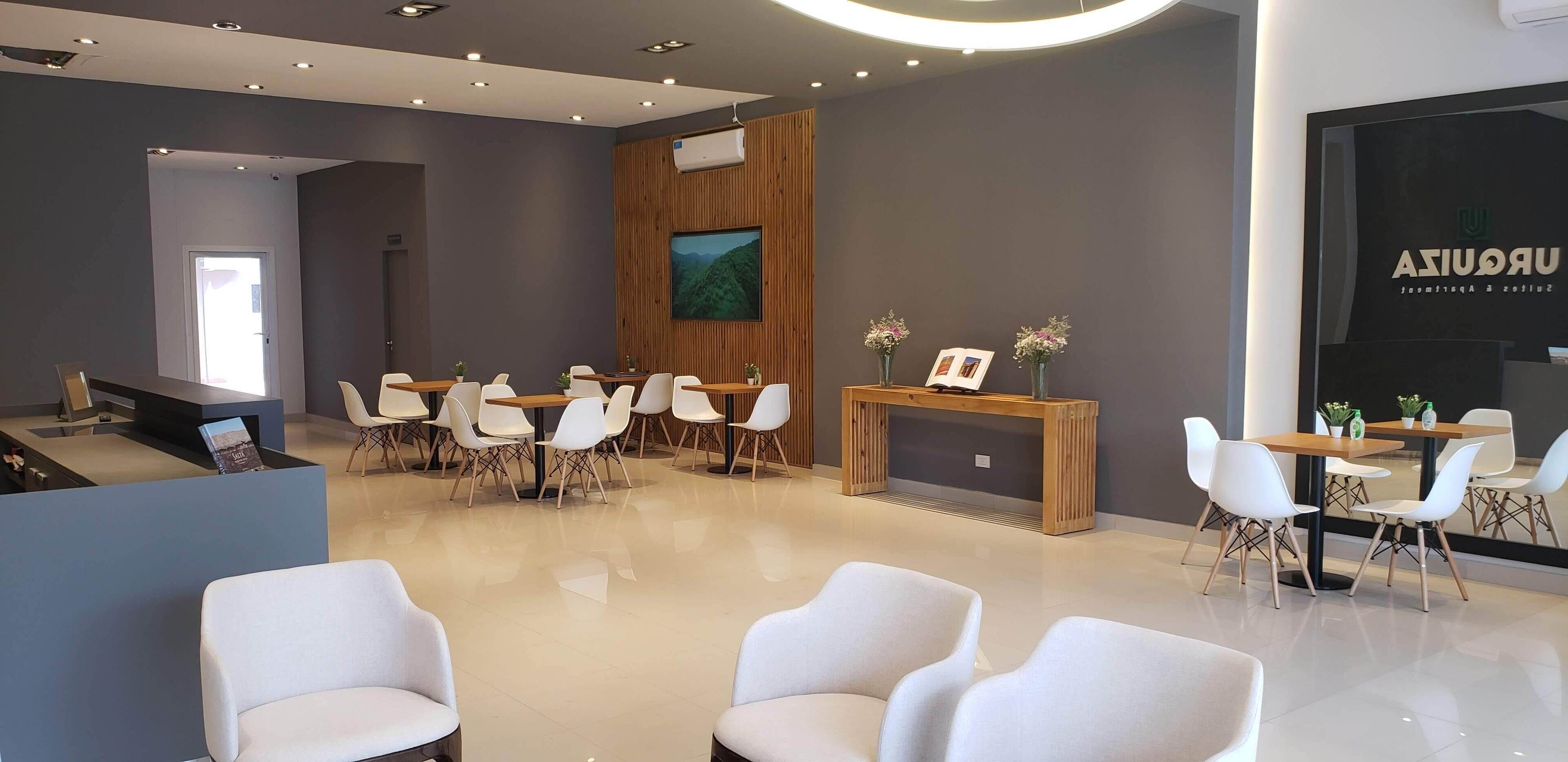 Urquiza Suite & Apartment