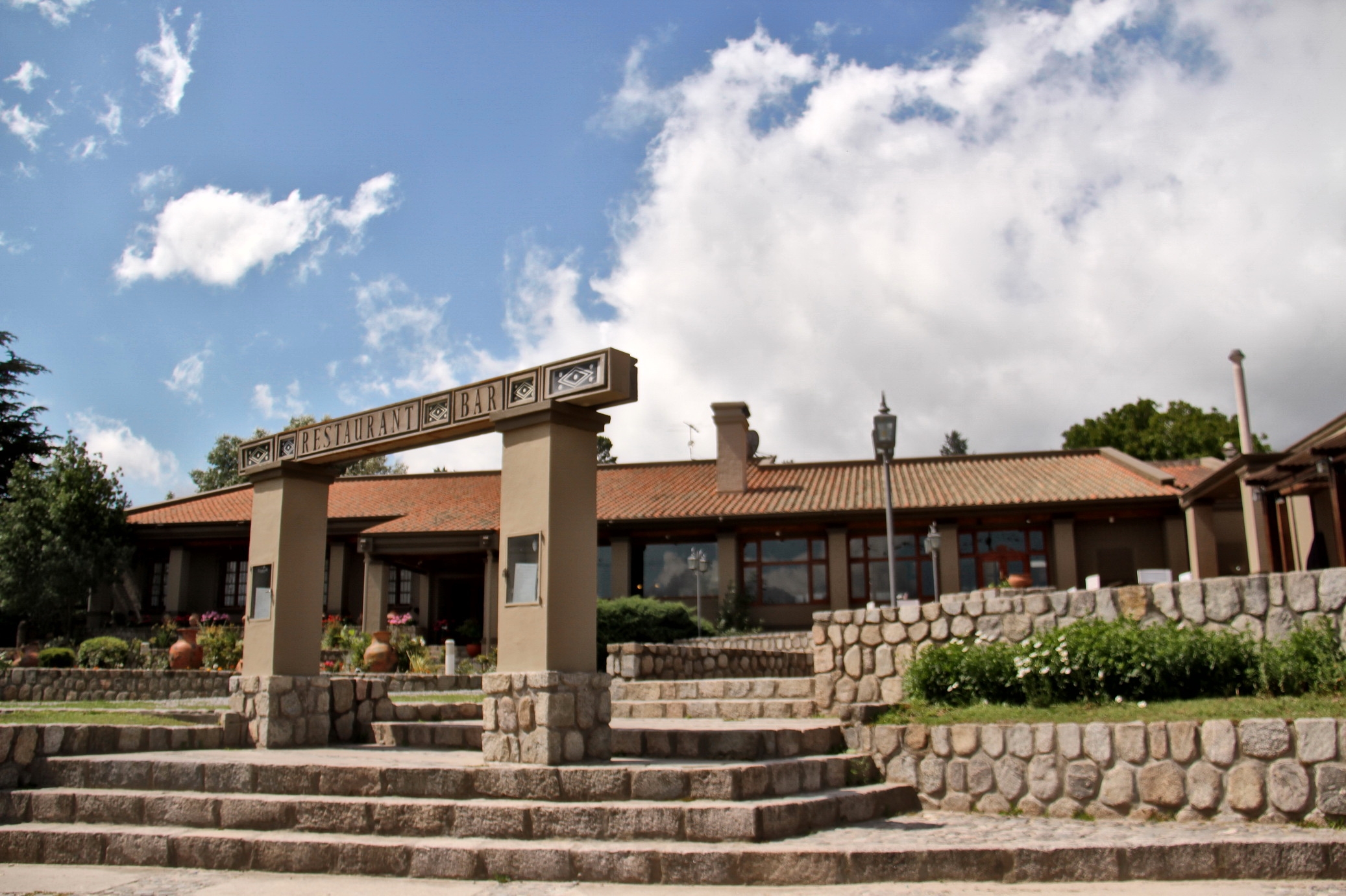 Lunahuana Hosteria