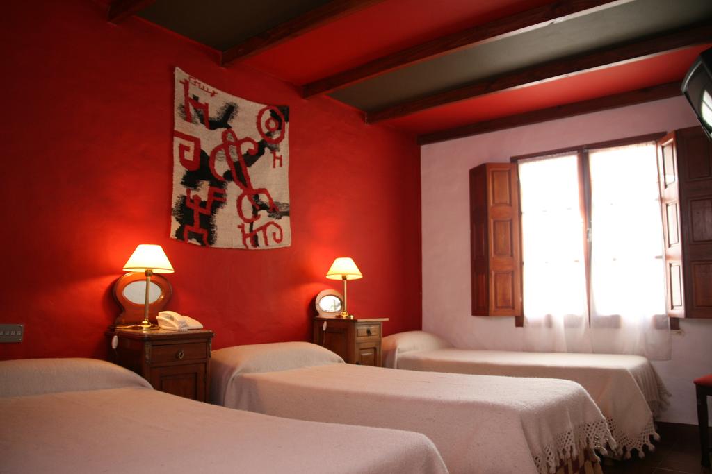 Lunahuana Hosteria