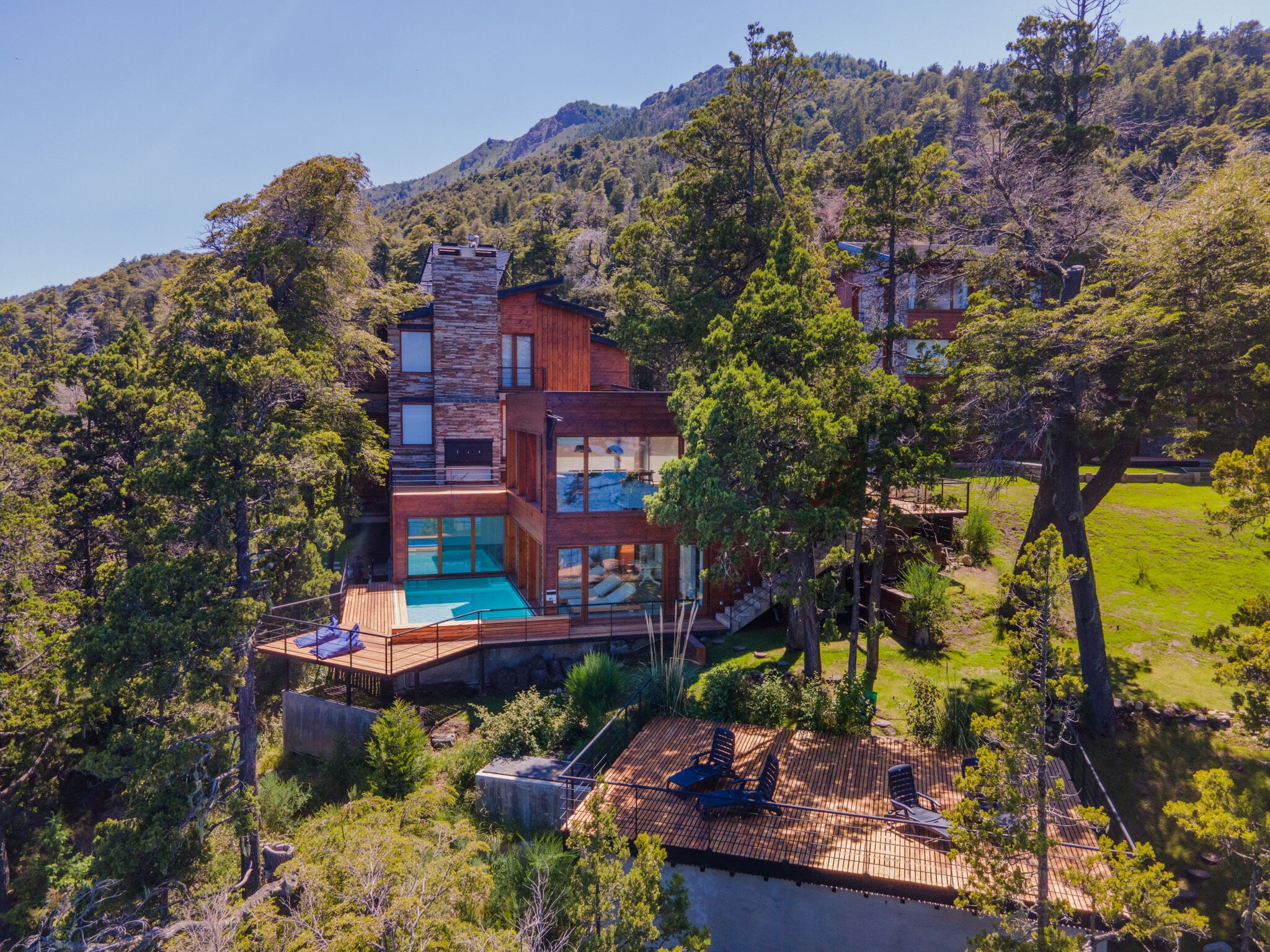 Suites Del Lago