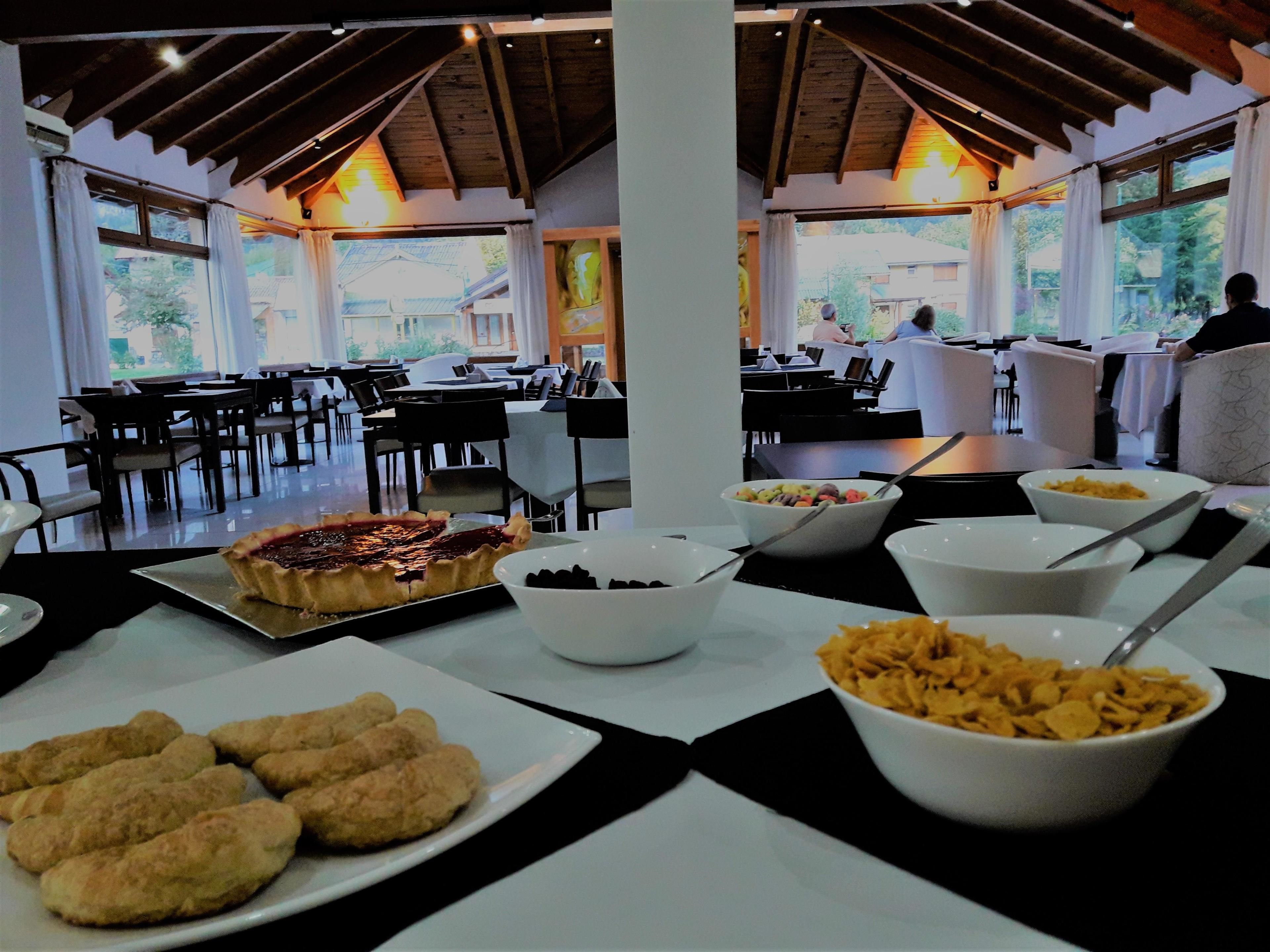 Hotel and Restaurant Cordillera