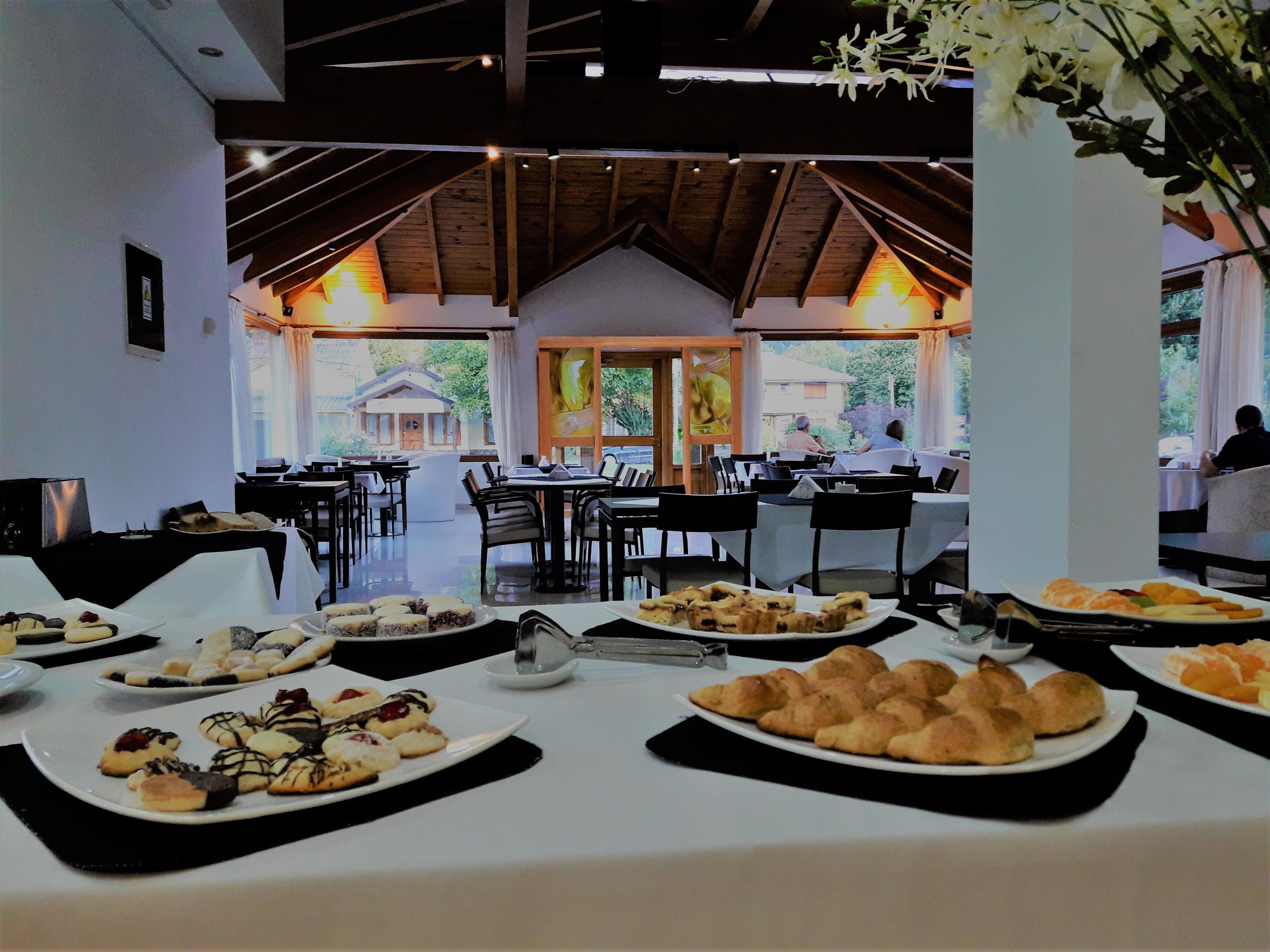 Hotel and Restaurant Cordillera