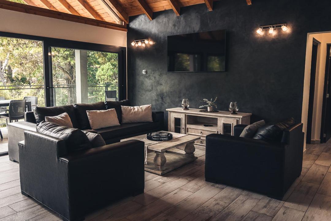 Rotui Luxury Village