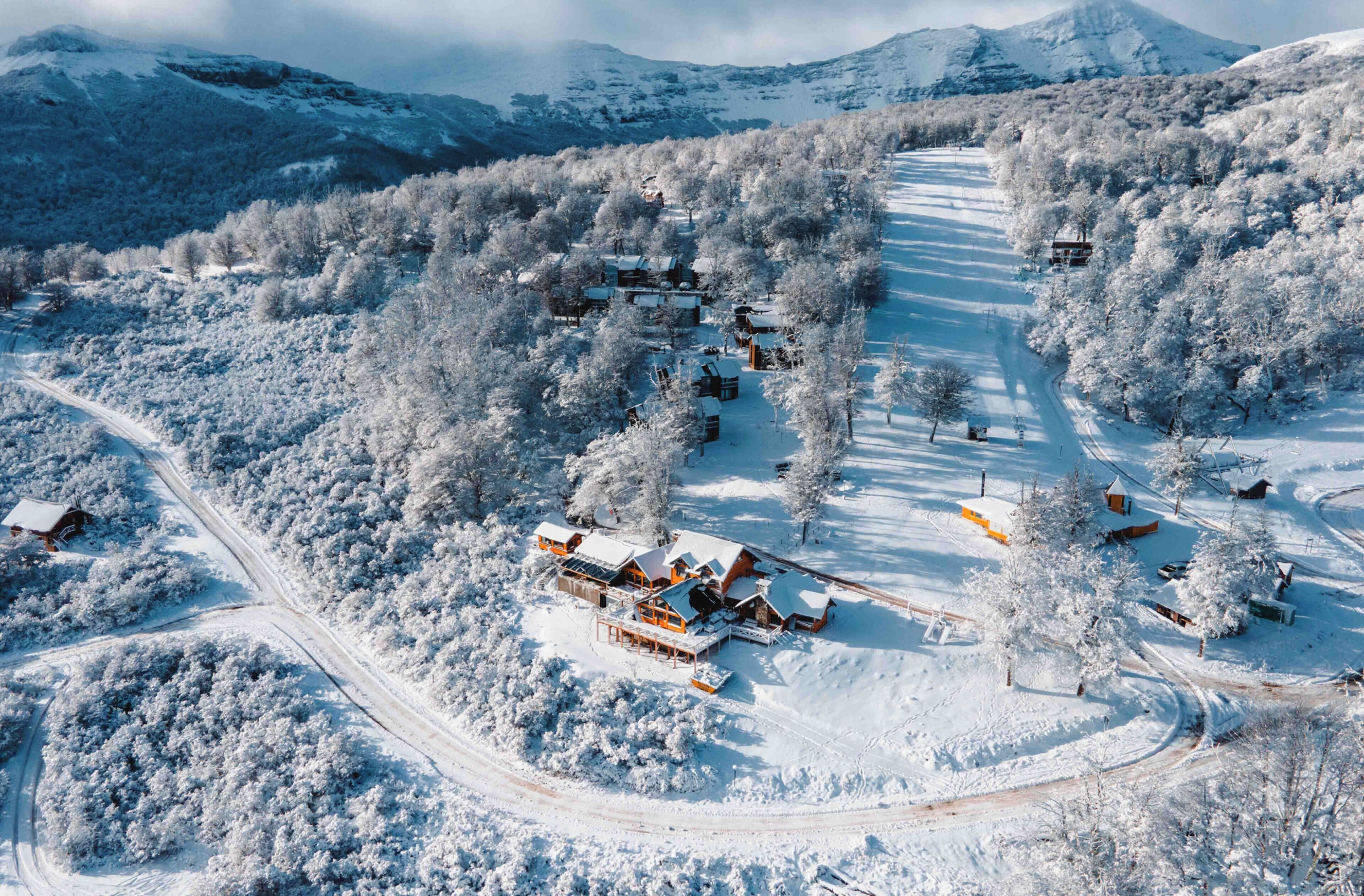 El Refugio Ski & Summer Lodge
