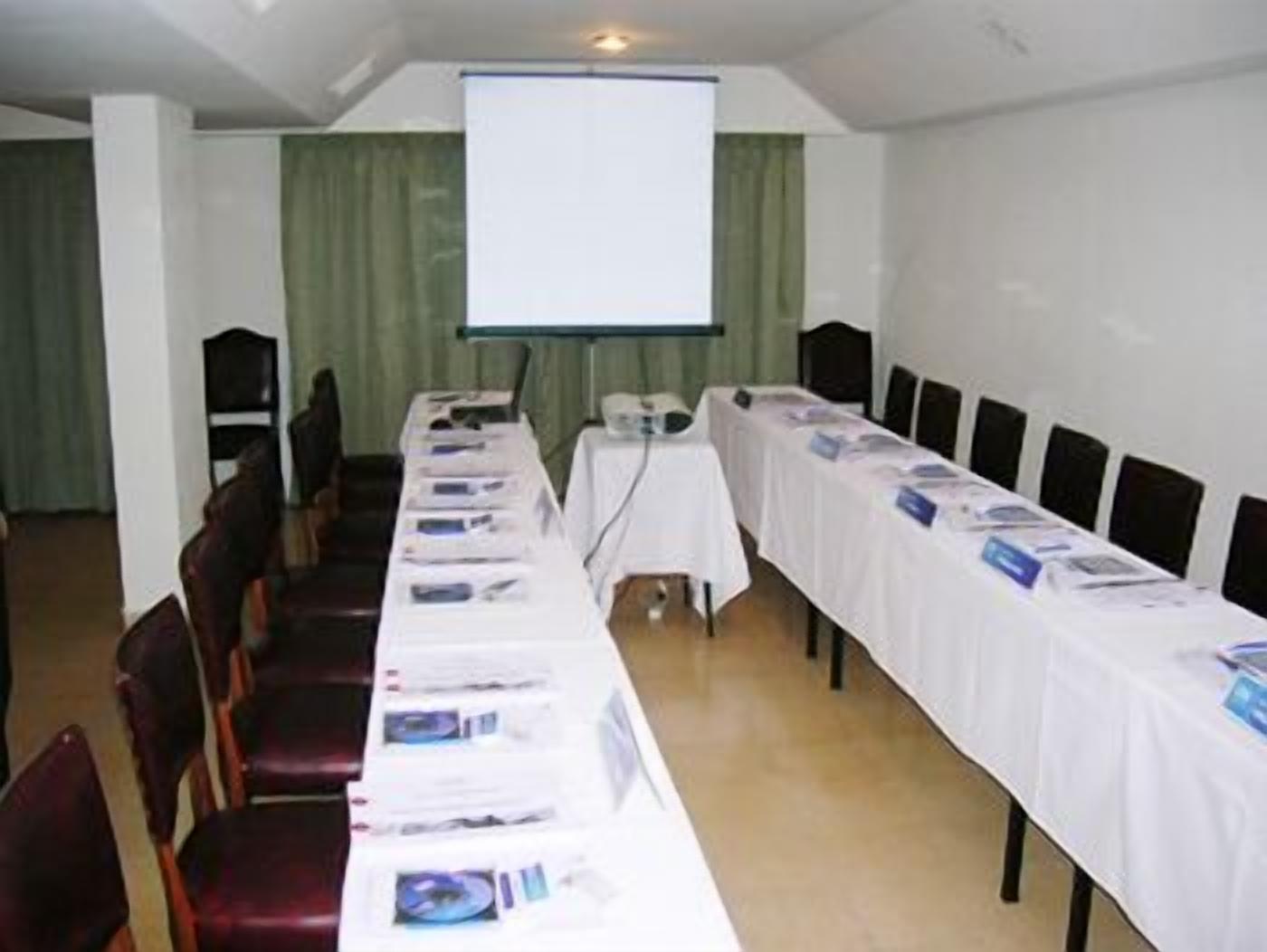 Hotel Austral Viedma
