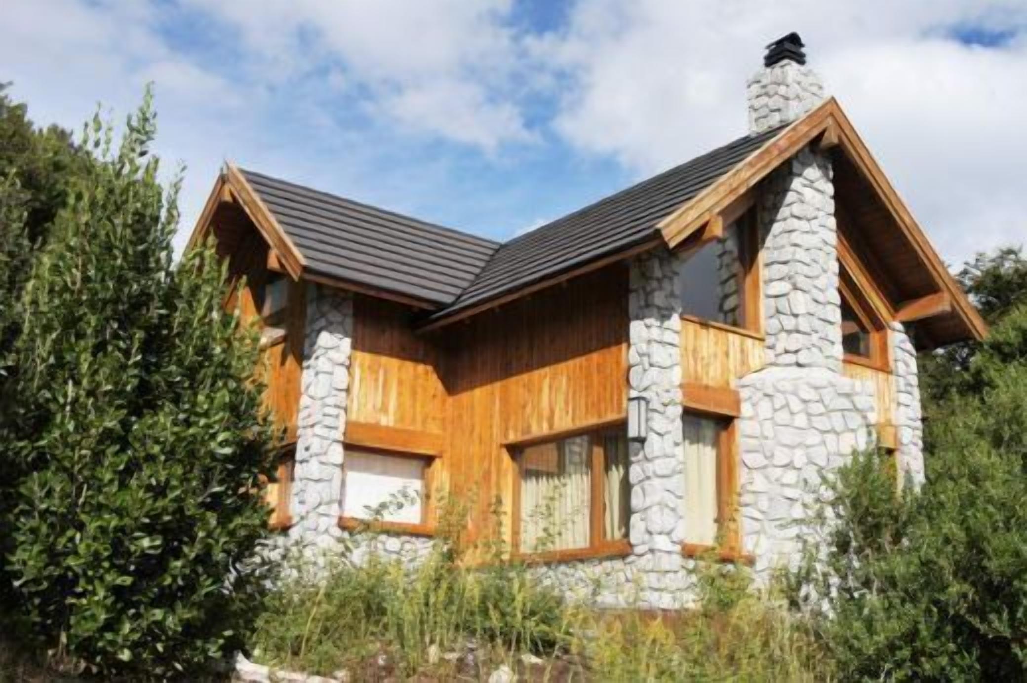 Las Morillas Huemul Lodge